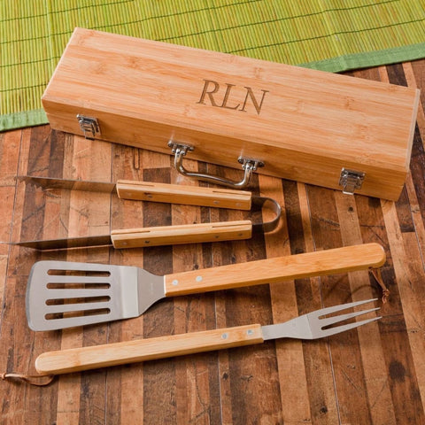 Image of Personalized Set of 5 Grilling Set with Bamboo Case - Outdoors