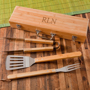 Personalized Set of 5 Grilling Set with Bamboo Case - Outdoors